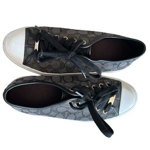 Coach shoes in Pristine condition